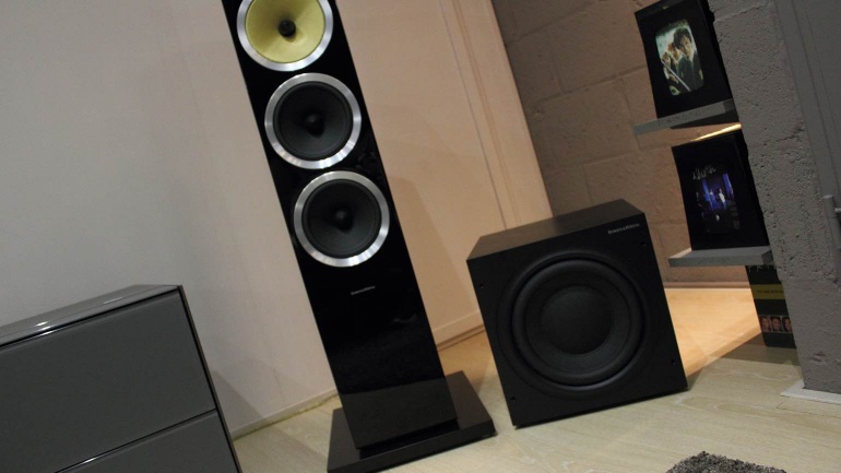 bowers-wilkins-asw610xp-review-place